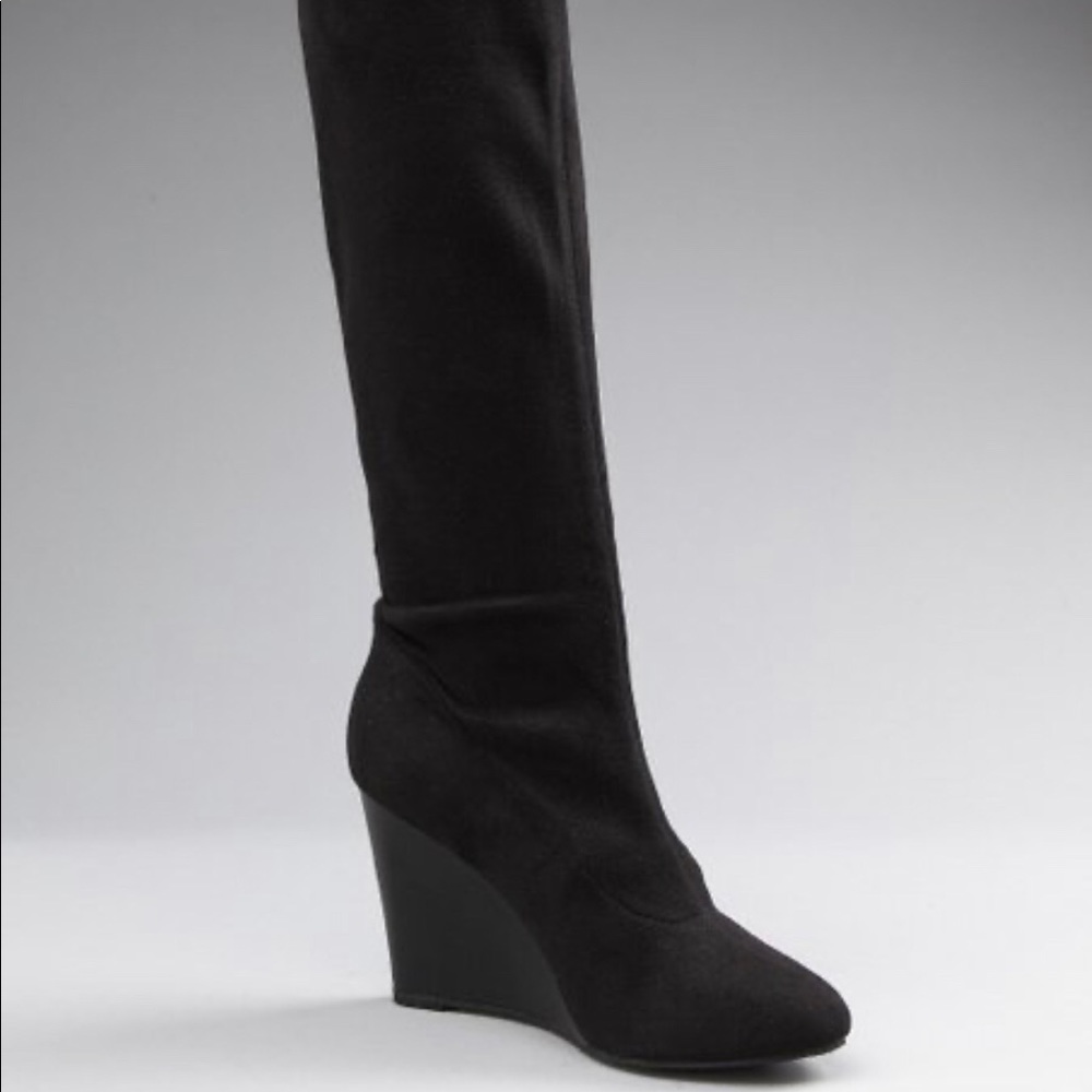 Charles by Charles David Aventi Boots size 8.5